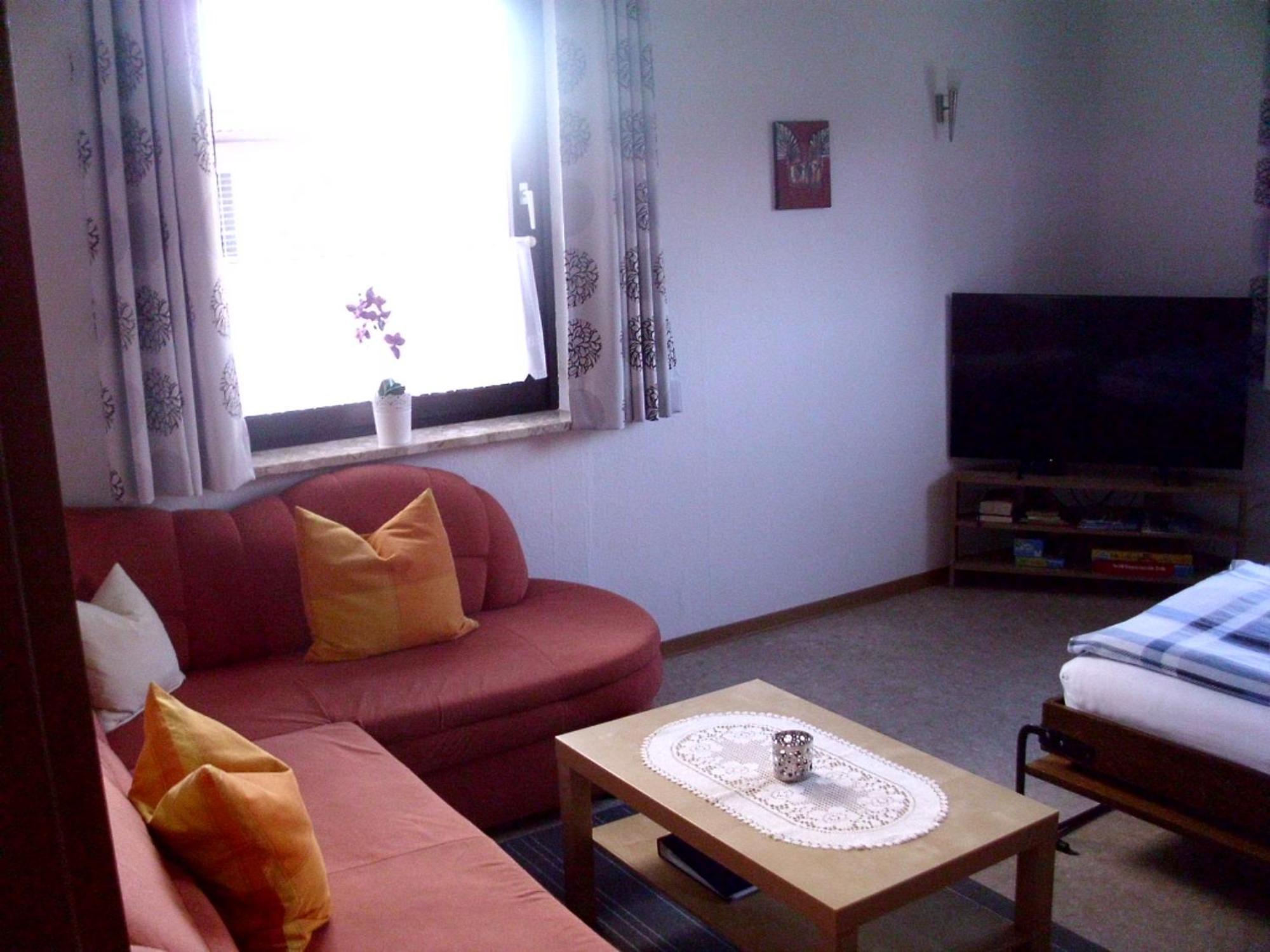 Ferienwohnung Kroeschell 바트사흐사 외부 사진